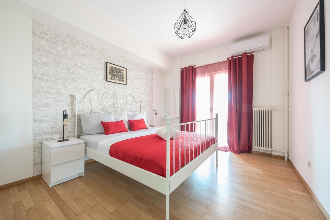 Superb Acropolis View 3Bd Apt In Historical Center Афіни Екстер'єр фото